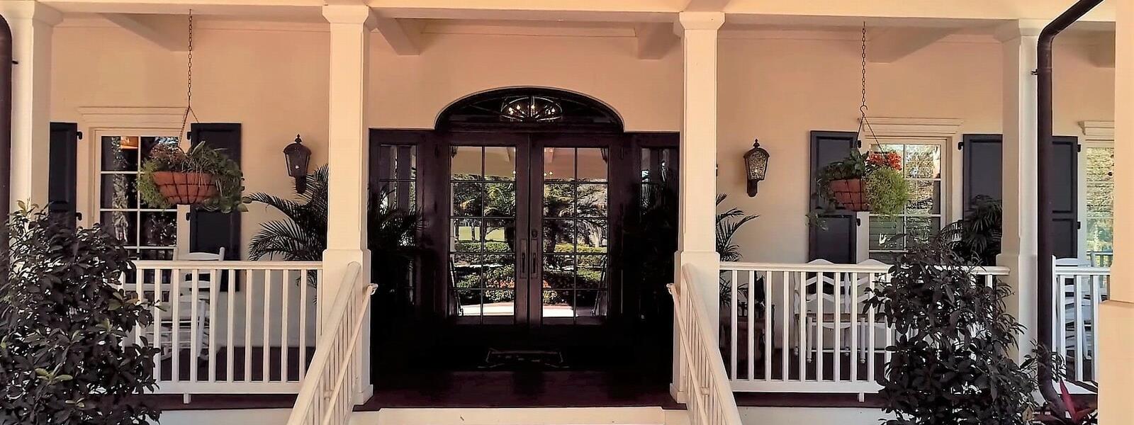______Front_Door_Clubhouse